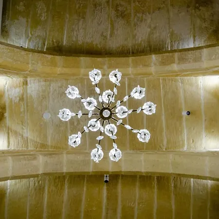 Senglea Suites Hotel